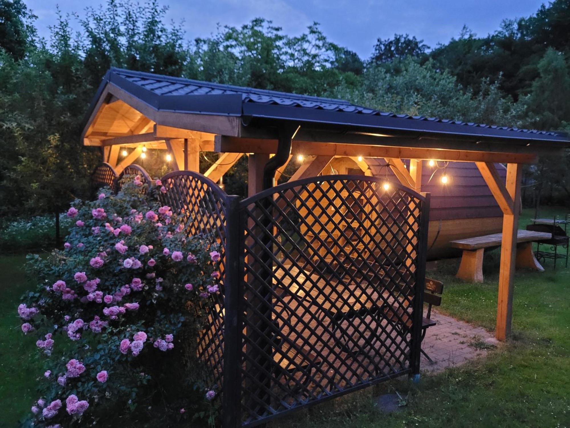 Villa Holma *** Agroturystyka Zbychowo Exterior foto